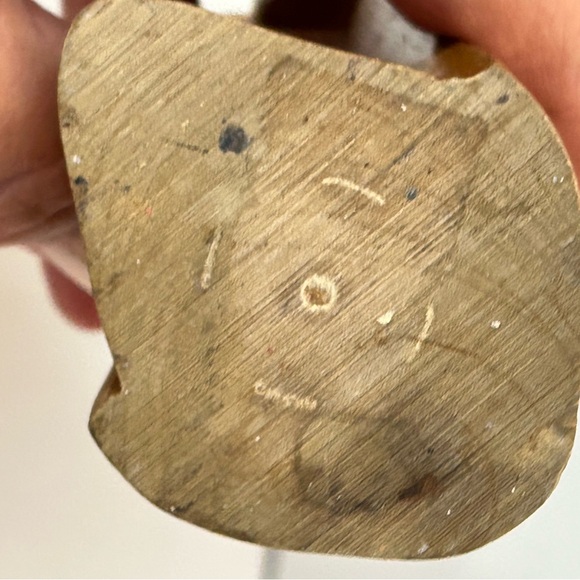 Vintage Hand Carved Wood Mid Century Folk Art Mother & Child From Israel 7 1/8” - Picture 6 of 9